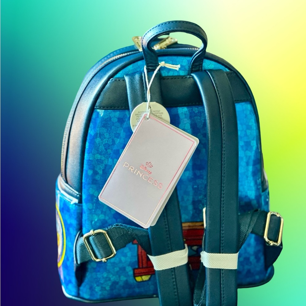 NWT Loungefly Stained Glass Snow White Backpack - Picture 4 of 6